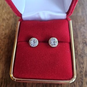 Elegant Silver Stud Earrings